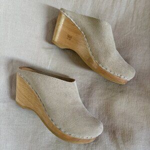 No.6 New School Clog on Wedge in Chalk